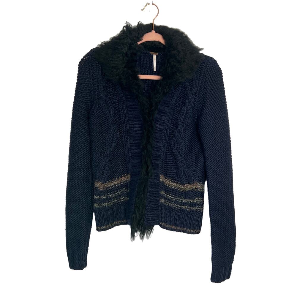 Free People Long Sleeve Faux Fur Trim Navy North Star Cable Knit Cardigan Size S